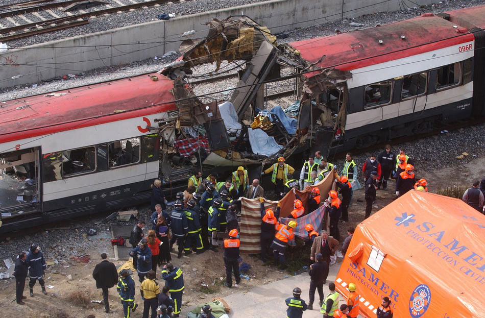 Теракт на пригородном поезде в Мадриде в 2004 году